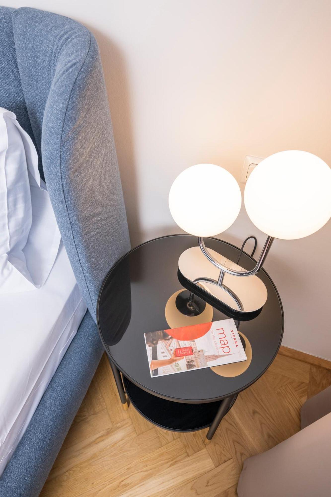 וינה Luxury Suites Liechtenstein מראה חיצוני תמונה