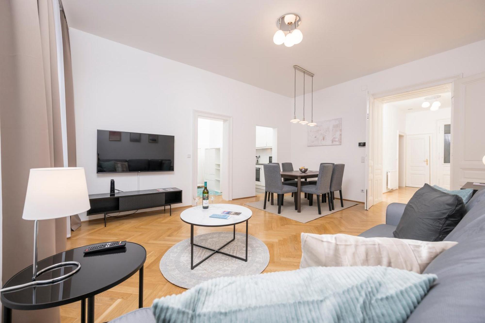 וינה Luxury Suites Liechtenstein מראה חיצוני תמונה
